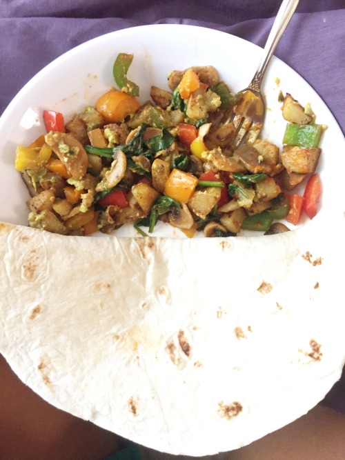 not the most attractive photo but… delicious potato skillet for lunch! I sautéed some chopped