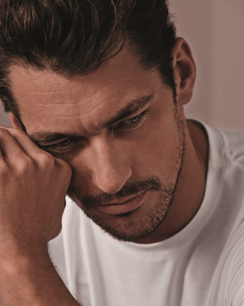 XXX djgdavidgandy:  (I) David Gandy for #GandyForAutograph photo