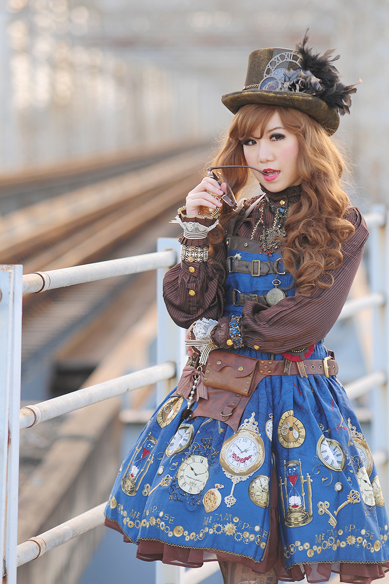 shadow-walk:  My first time trying steampunk lolita. I made it for the Metamorphose