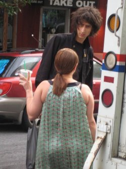 bobbygillespie1985: when someone who isn’t a goth asks u for directions 