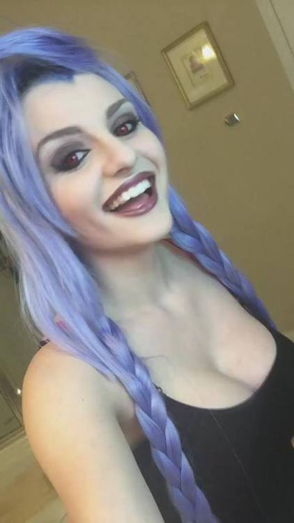 Porn league-of-legends-sexy-girls:  Jinx Cosplay photos