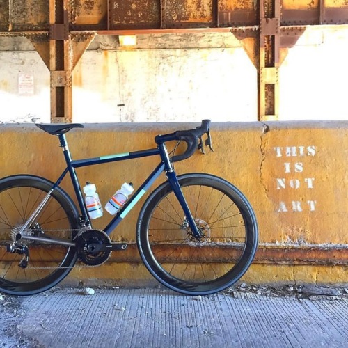 youcantbuyland: #Repost @velosmith ・・・