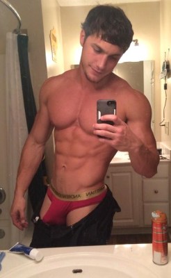 2hot2bstr8:  He seriously is one of my favorite guys ever…….like is it possible to get any hotter???? and LOVE the bulge!!!!!!! andrewchristian should be recruiting him, because he’d be the most successful model by FAR!!!! Fucking stud♡ 