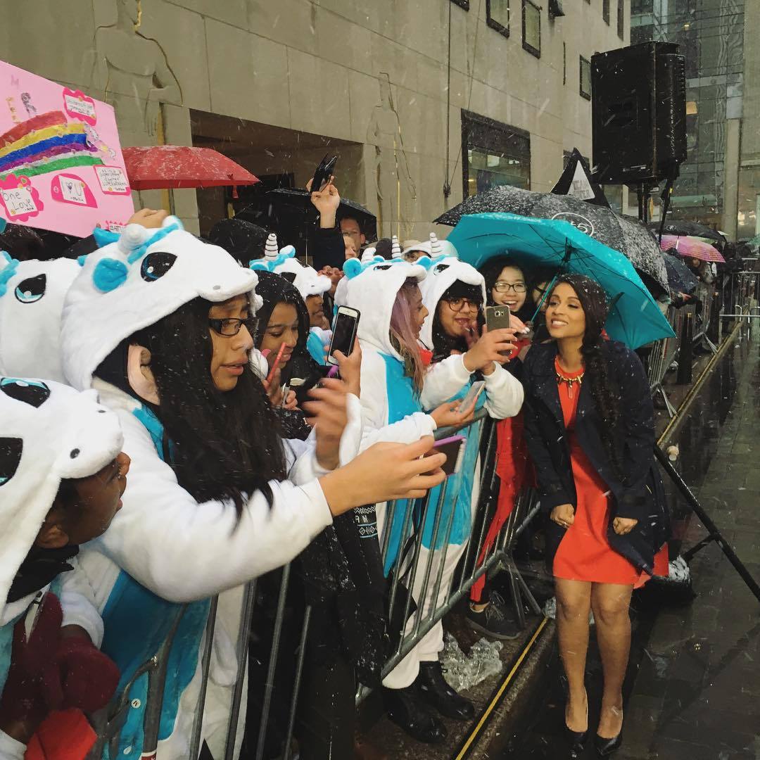 instagram:  Contagious Positivity: Spreading #GirlLove with @iisuperwomanii  To join