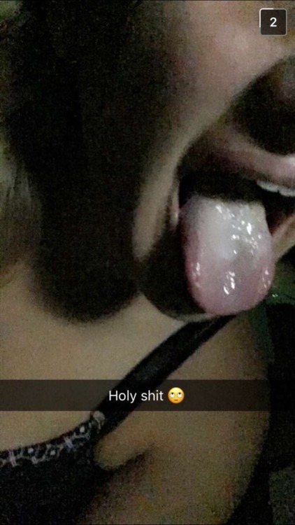 XXX facialselfiesonly:  Holy shit  photo