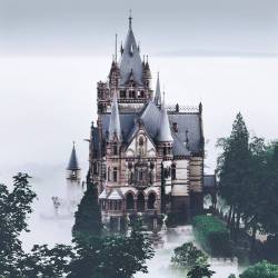 landscape-photo-graphy:  Photographer Kilian Schönberger Showcases the Medieval Beauty Castles From The Brothers Grimm Fairytale Homeland, Germany Keep reading