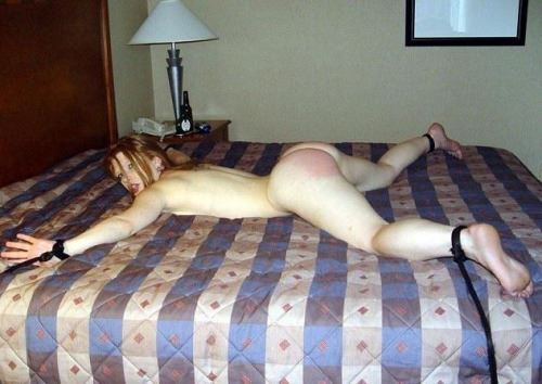 sissypussydominator: How to keep your sissy slut at the hotel.