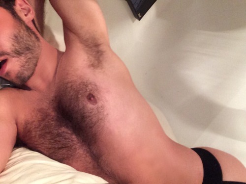 nastyfaggotry:  🐷
