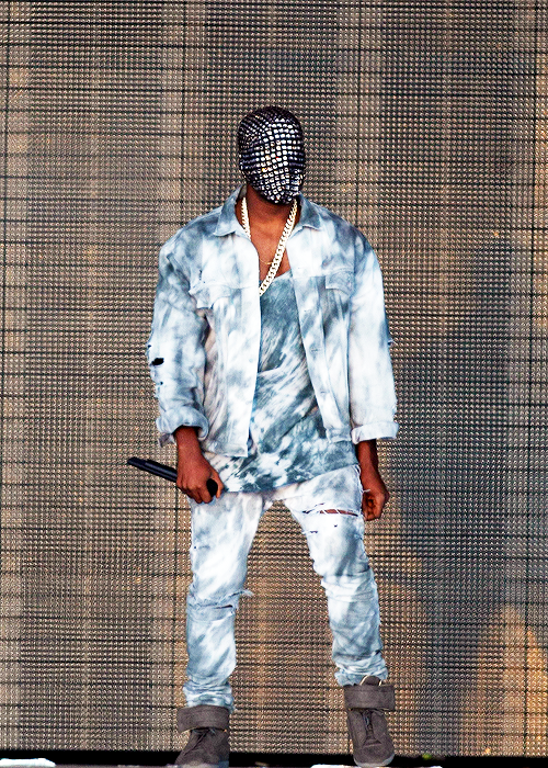 dripping-adorableness:  ikonicgif: Kanye West performs at the Wireless Music Festival in Birmingham on July 6, 2014  I think this is in my top fave Ye outfits. 