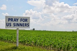kaci3po:  watergender:  psychicdictatorship:  the aesthetic of american far right christianity is horrifying  run-down signs screaming about hell in the middle of nowhere is my aesthetic though  You don’t know true pants-shitting fear until you’re