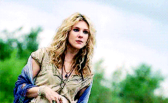 cuklev:  American Horror Story: Coven  Burn, Witch. Burn! 