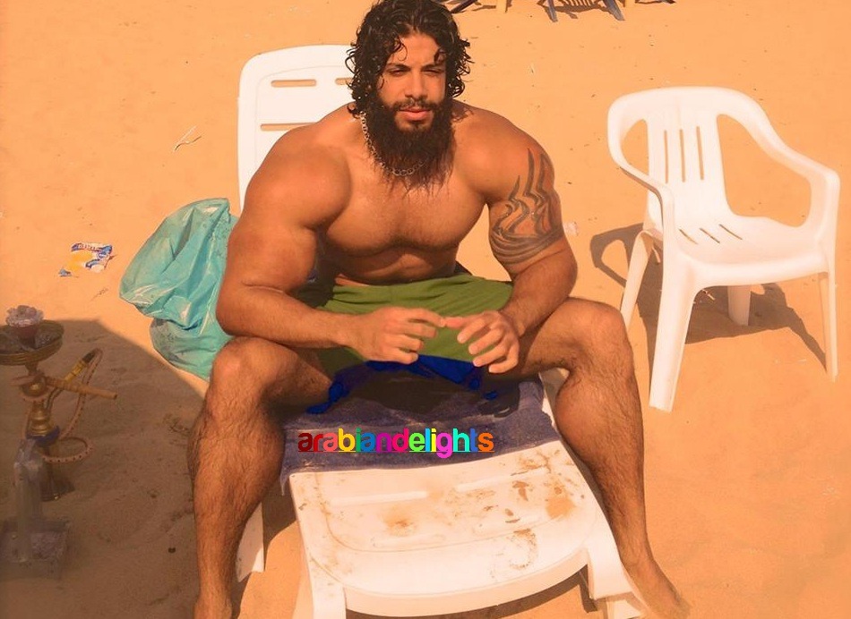 likeumbig:  swanmwa31:  arabiandelights:  Name: BilalHometown: Al Janub, LebanonBirthday: