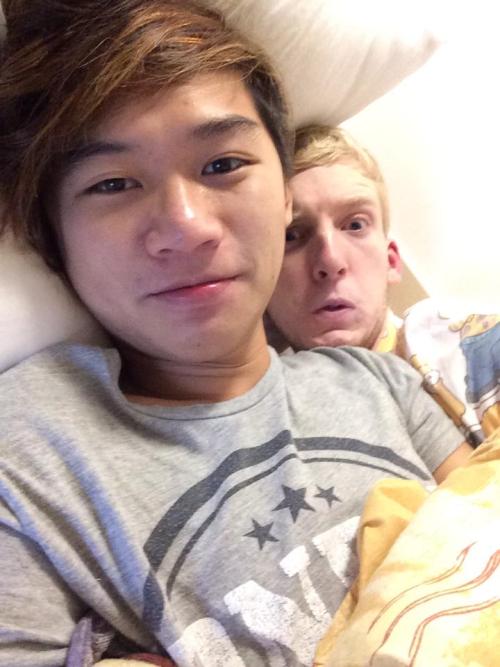 fuckyeahgaycouples:  t0mtomsatnav.tumblr.com 