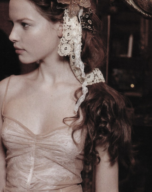 bornbythesea:  poppypanache:  