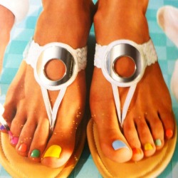 pedicuredsexy:  @pedicuredsexy  Xo♥https://www.facebook.com/pedicuredsexy <3 *BookmarkMe*