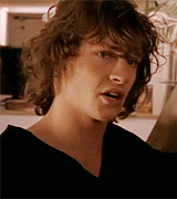 acecroft:Hugh Dancy in Relic Hunter (2000)