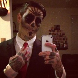 fuckthenewkid:  byzanite:  Happy 29th Birthday to Mitchell Adam Lucker. October 20th 1984 - November 1st 2012 &ldquo;The dead are living.&rdquo;  Happy birthday, hero.   Happy birthday Mitch