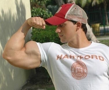 bicepsnarmpits: