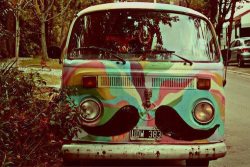 fafke:  Nature/hippie/vintage/spiritual blog *Following back similar* 