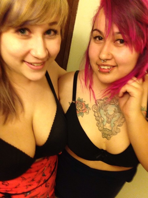 XXX misspennyprimetime:  Black bras cute pierced photo