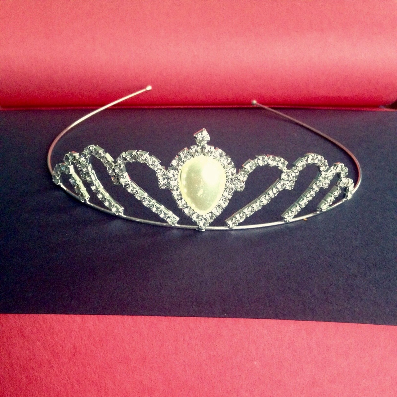 littlebabybigplaypen:  Check these tiaras out!They are not plastic. Metal and crystal.