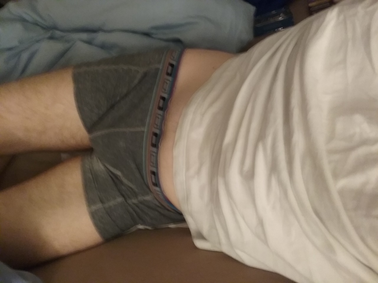rehlein-xx:A little accident in my bed … I better wear diapers :o