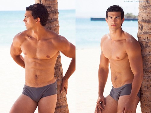 somenaughtylad:Miguel Betancort