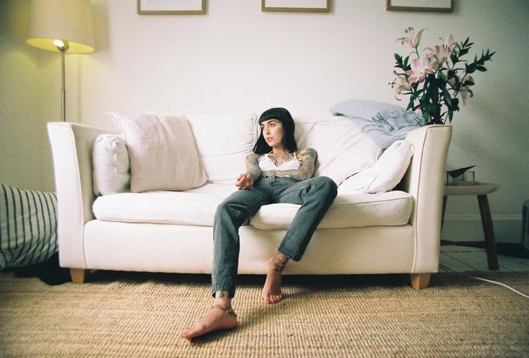 stigmatophiliak:  Hannah Pixie Snowdon