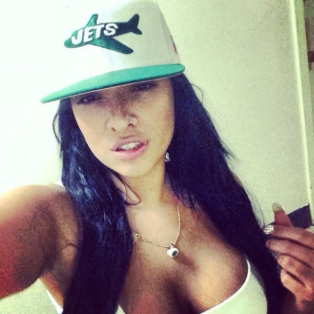 allthickwomen:  Stephanie Santiago reps the wrong team then made babies cry. 
