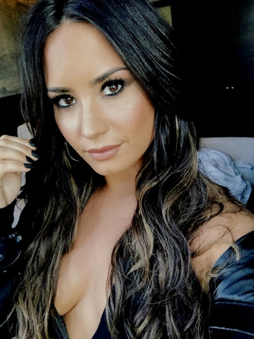 Demi Lovato Edits ♡ adult photos