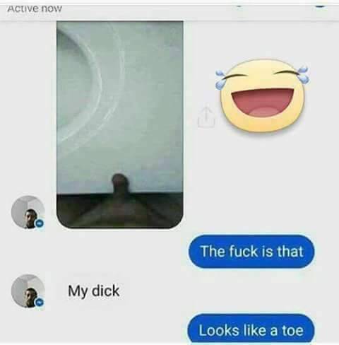 tarynel:  facelesskinkyblackguyblog:  dablackcarib:  bigchiefatl:  Da fuk 😂  Nah.  Omg  I had to zoom in on this shit to make sure I was seeing what I was seeing 😭😭