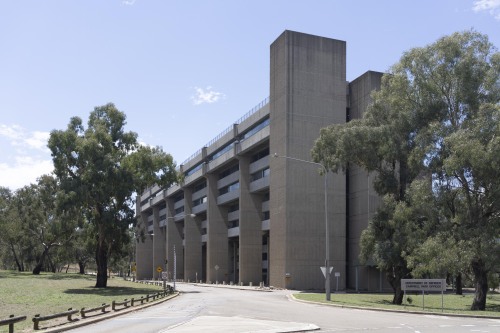 New photos by Jordan Stokes! Campbell Park, a huge office building with massive concrete columns hou