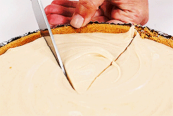 fatfatties:  Peanut Butter Pie  peanut butter pie is my absolute favorite!