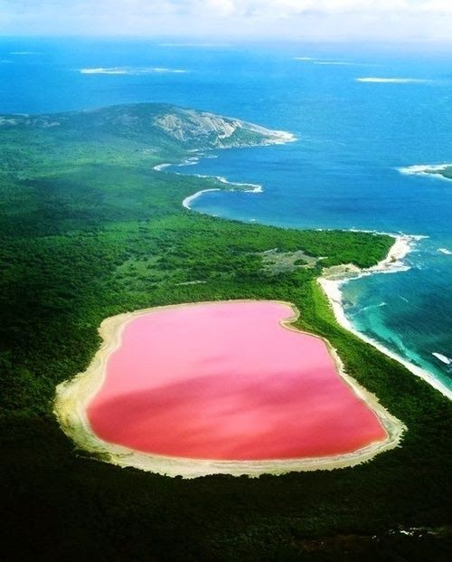 Lake Hillier, Austra