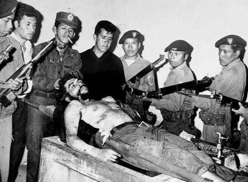 freexcitizen: crustyoltanker: freexcitizen: grumpyvikingdidnothingwrong: Finally, a picture of Che G