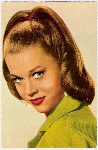 Pin Up Ponytail  Easy  Practical Vintage Hairstyle  Fitfully Vintage   YouTube
