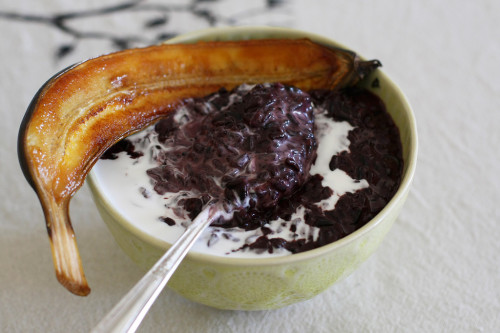 delectabledelight: Black sticky rice pudding (by emma@vanillasplash)