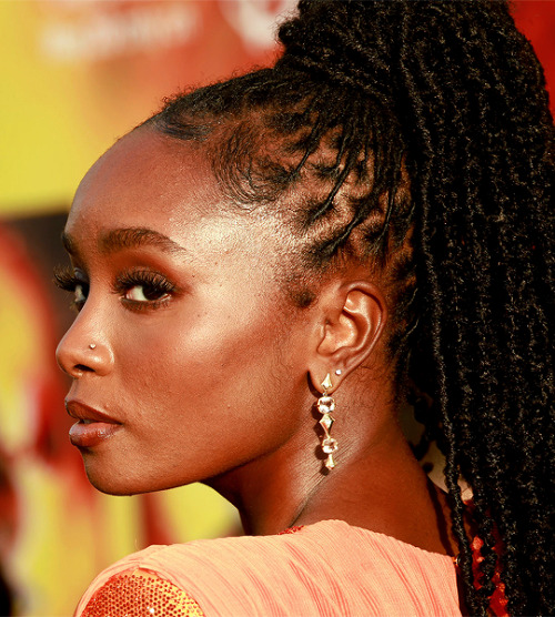 strangehighs: KIKI LAYNE at the ‘Chip ‘N Dale: Rescue Rangers’ premiere, 18 May 20