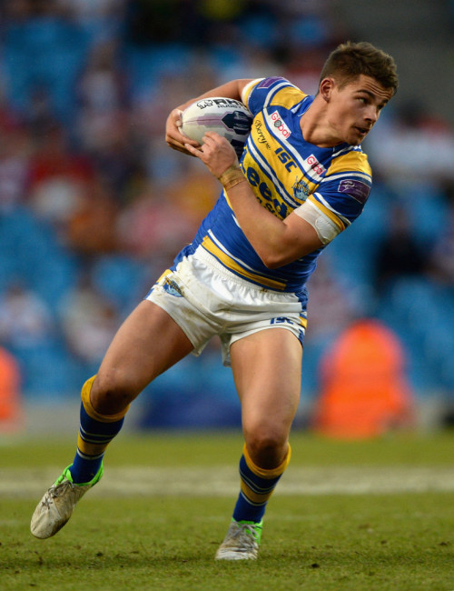 giantsorcowboys:Sunday Stunner!An Anonymous Tumblr Sent Me A Few Photos Of Stevie Ward…A Stand Off Stunner From Leeds. I Had A Few Extra To Add To His Submissions. Stevie’s Sexy As Hell, Baby!