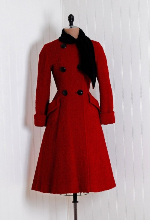 omgthatdress: Coat 1940s Timeless Vixen Vintage