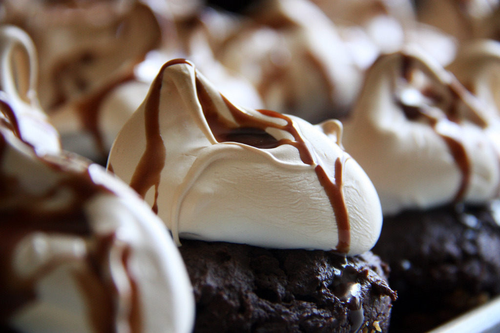 desserts-n-sweets:  desserts-n-sweets.tumblr.com