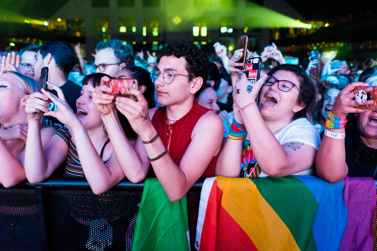 Dua Lipa and opener Clairo at The Armory Minneapolis 6/24/2018
Photos by Darin Kamnetz for City Page Minneapolis
instagram // twitter // facebook // darinkamnetz.com