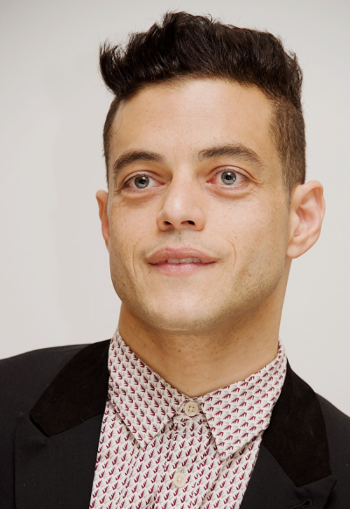 eternvlecho:Rami Malek at the ‘Mr. Robot’ Press Conference at the Four Seasons Hotel on June 5, 2017