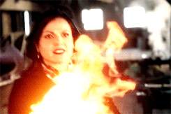 evilqueened:  Regina Mills + fireballs 