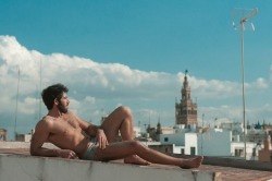 baronnedeneuve:Pierluigi|Sevilla jeanbaptistehuong.com #tbt #2015 #jeanbaptistehuong #beardedmen #sexymen #sweetfantasiesdiaryfacebookpage  (en Seville, Spain)