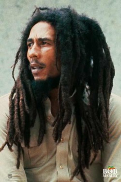 archbishopdonjuan:  Happy Earthstrong Bob! You know you’ve achieved revolutionary greatness when you physically leave this earth and you’re music is still changing lives almost 34 years later.  Robert Nesta Marley. Thanks !
