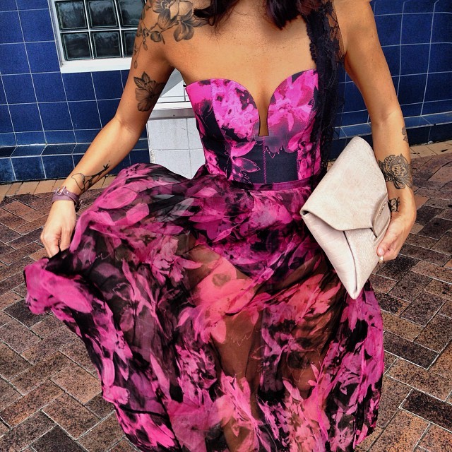 milliondolla-barbie:  goldella:  fashion / modern  http://milliondolla-barbie.tumblr.com