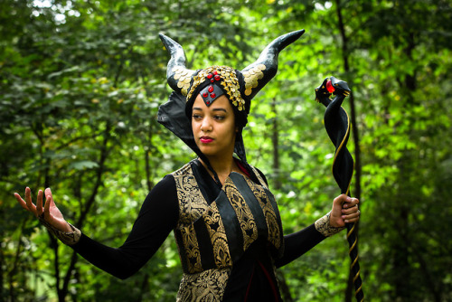 geekyblackchic: My cosplay of Grand Enchanter Vivienne. Dragon Age is my favorite video game series 
