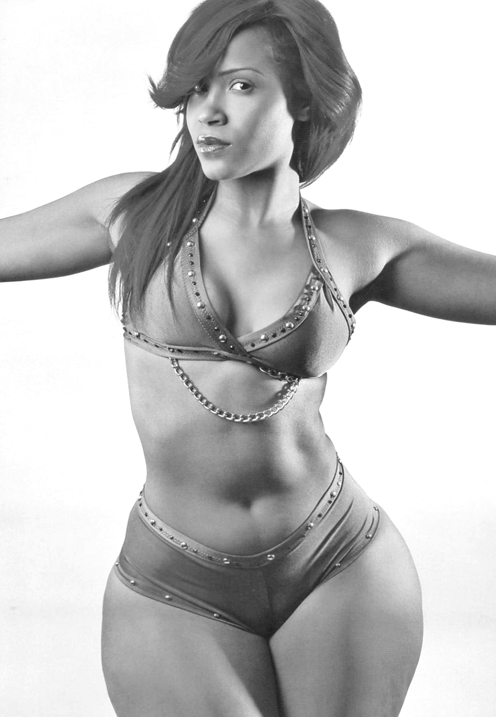Thick & Curvy Women Pictures