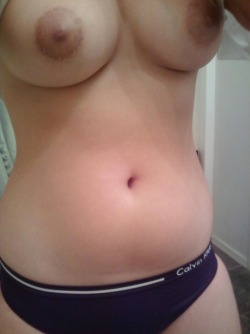 reallysexyselfshots:  Come check out my blog